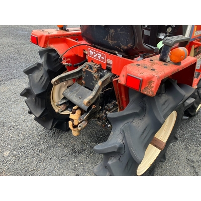 YANMAR トラクター F13D