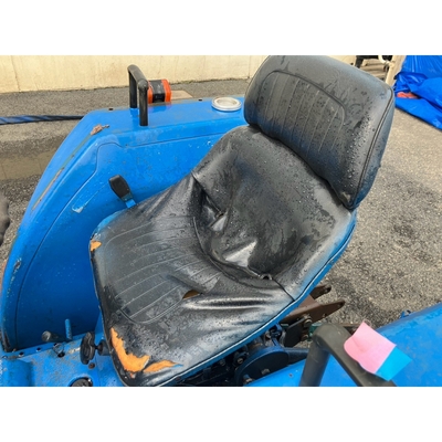 ISEKI トラクター TU2100S