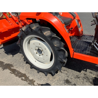 KUBOTA トラクター GT3