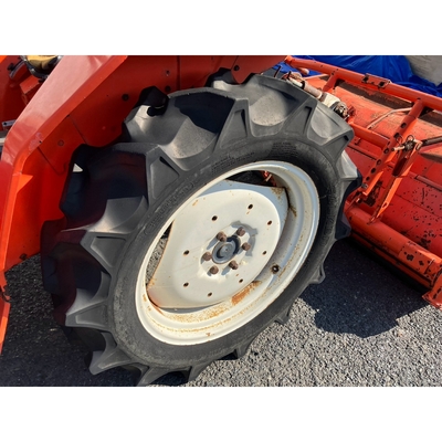 KUBOTA トラクター L1-235D