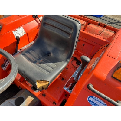 KUBOTA トラクター L1-235D