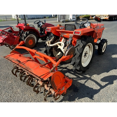 KUBOTA トラクター L1-235D