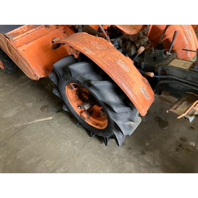 KUBOTA トラクター B6000