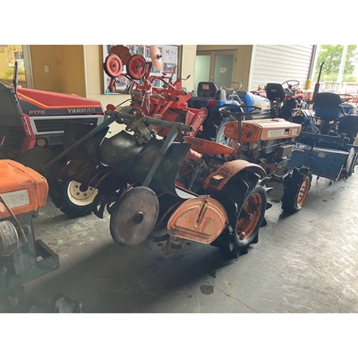 KUBOTA トラクター B6000