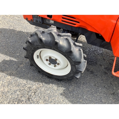 KUBOTA トラクター GT3