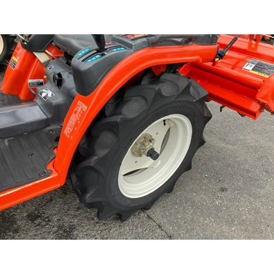 KUBOTA トラクター GB175