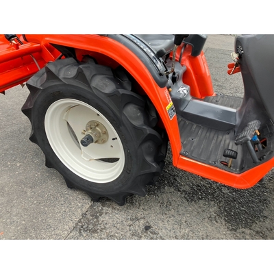 KUBOTA トラクター GB175