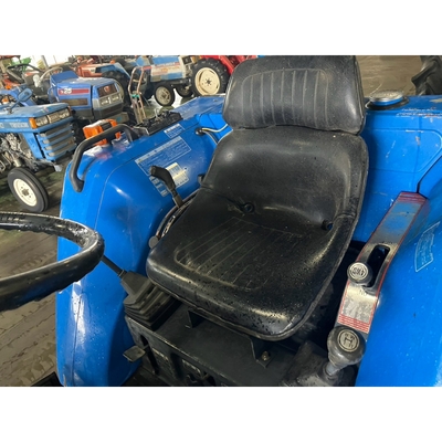 ISEKI トラクター TA270F