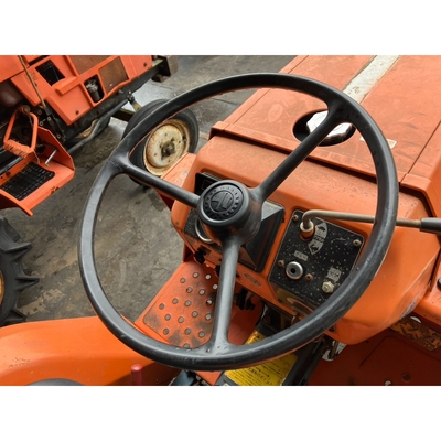 KUBOTA トラクター B1400D