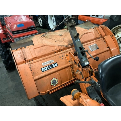 KUBOTA トラクター B7001D