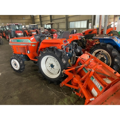 KUBOTA トラクター L1-205D