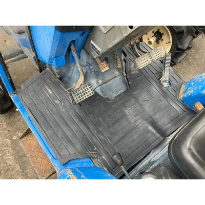 ISEKI トラクター TA235F