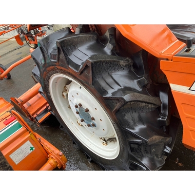 KUBOTA トラクター L1-R33D