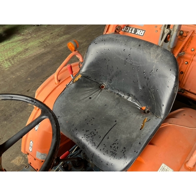 KUBOTA トラクター B7001D