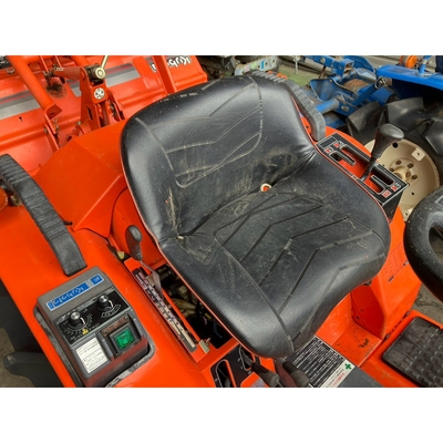 KUBOTA トラクター B-40D