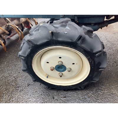KUBOTA トラクター B1200D
