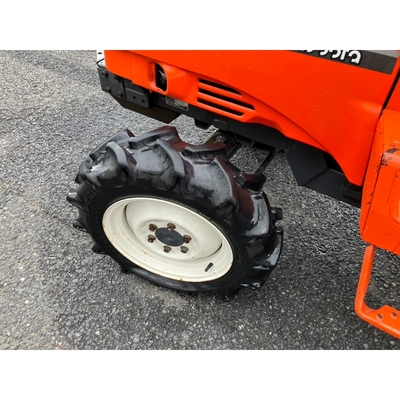 KUBOTA トラクター GT3