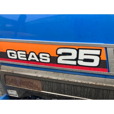 ISEKI トラクター TG25