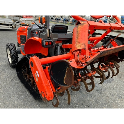 KUBOTA トラクター KB185