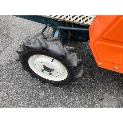 KUBOTA トラクター B1400D