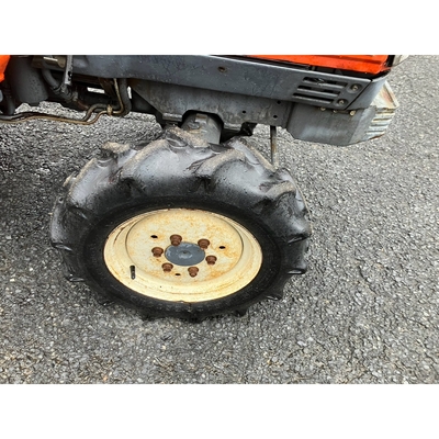 KUBOTA トラクター A15