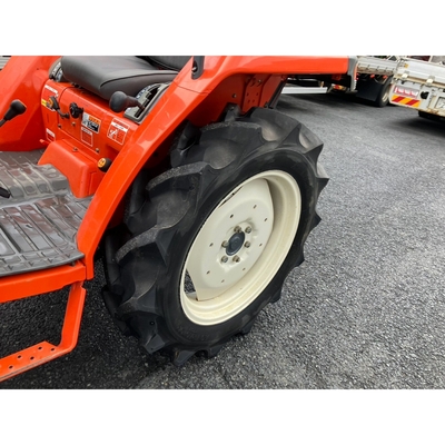KUBOTA トラクター GL241D
