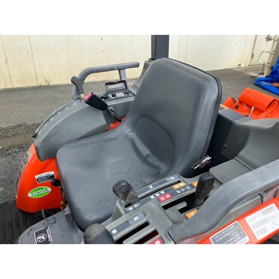 KUBOTA トラクター GB20