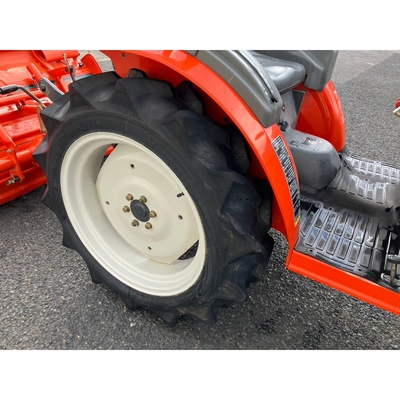 KUBOTA トラクター GB20