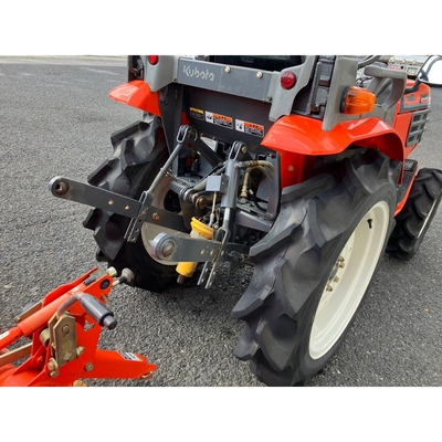 KUBOTA トラクター GB20