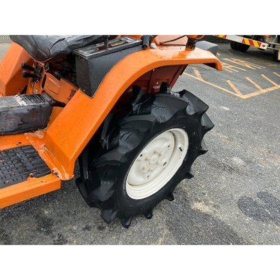 KUBOTA トラクター B40
