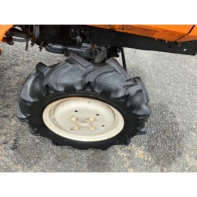 KUBOTA トラクター B40