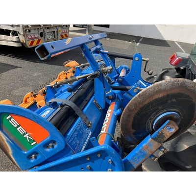 ISEKI トラクター TGS33F