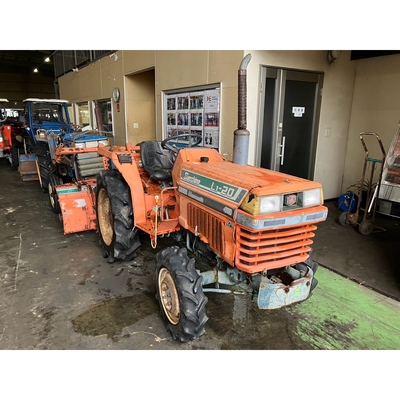 KUBOTA トラクター L1-20D