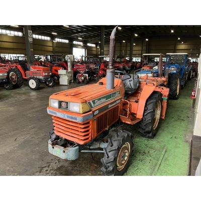 KUBOTA トラクター L1-20D