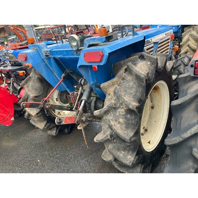 ISEKI トラクター TL3200F