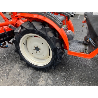 KUBOTA トラクター GB180