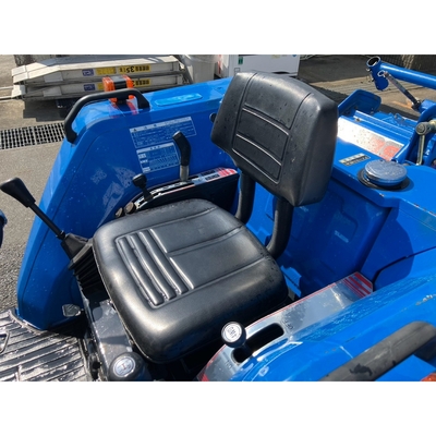 ISEKI トラクター TA210F