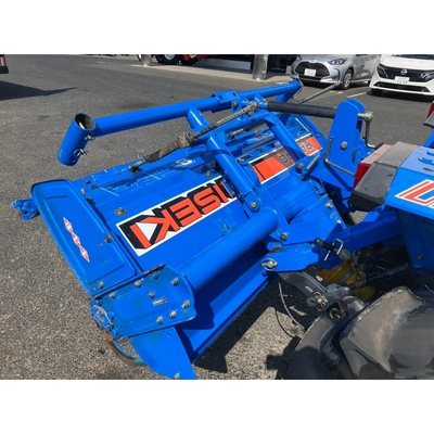 ISEKI トラクター TA210F