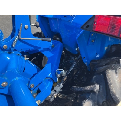ISEKI トラクター TA210F