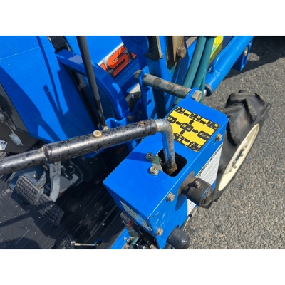 ISEKI トラクター TA210F