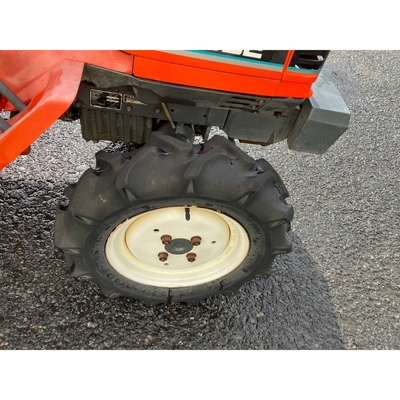 KUBOTA トラクター B52