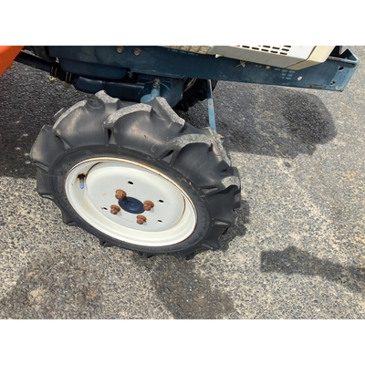 KUBOTA トラクター B1200