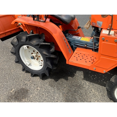KUBOTA トラクター B1200