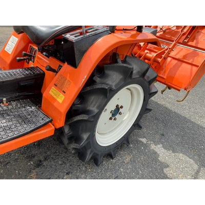 KUBOTA トラクター B1-15D