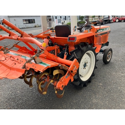 KUBOTA トラクター L1-18S