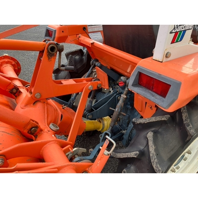 KUBOTA トラクター L1-18S