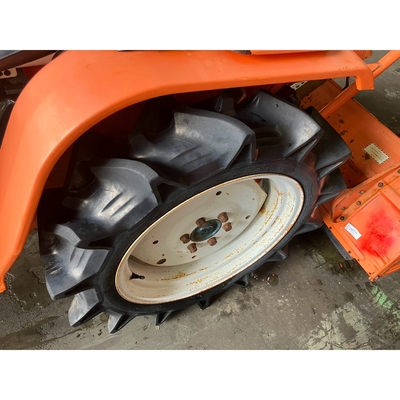 KUBOTA トラクター  B1600D