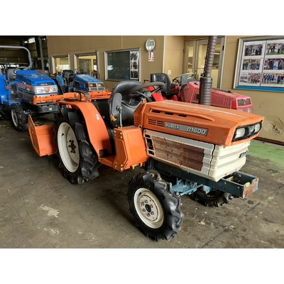 KUBOTA トラクター  B1600D