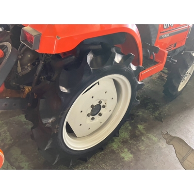 KUBOTA トラクター GT3