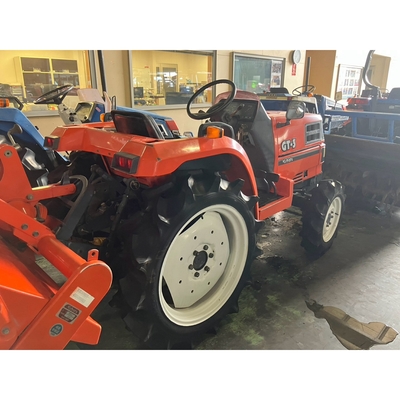 KUBOTA トラクター GT3